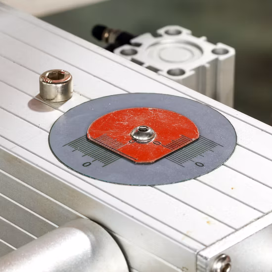 Stampante serigrafica automatica a quattro colori SPG con macchina da stampa digitale serie Yz